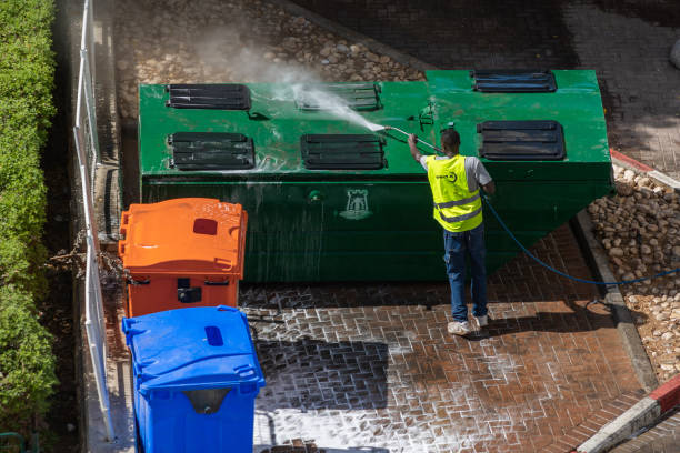 Best Commercial Pressure Washing  in Conway, FL